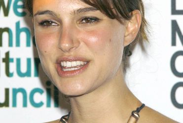 Natalie Portman randkowa�a z Mobym
