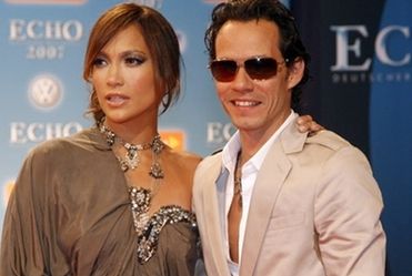 Impreza powitalna dla bli�ni�t J.Lo