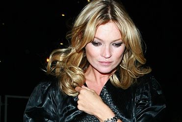 Kate Moss wychodzi za m��!