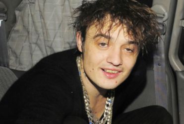 Pete Doherty za kratkami!