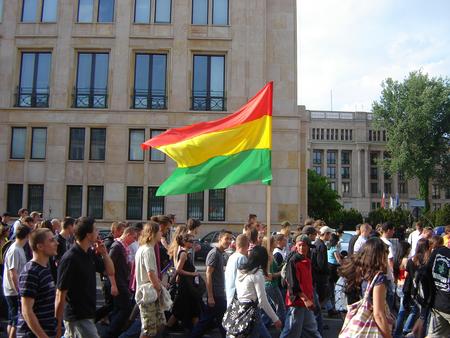 "Sadzi�, pali�, zalegalizowa�!"