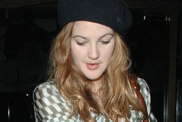 Drew Barrymore zn�w zakochana
