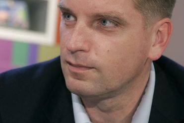 Tomasz Lis obrazi� muzyka disco-polo!