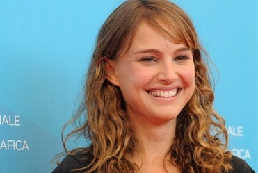 Natalie Portman t�umi z�o��