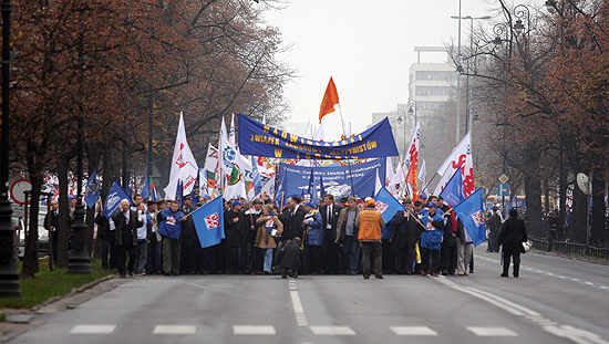 Zwi�zkowcy najechali na Warszaw�