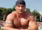 Silny Pudzian!