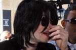 K�amstwa o Michaelu Jacksonie