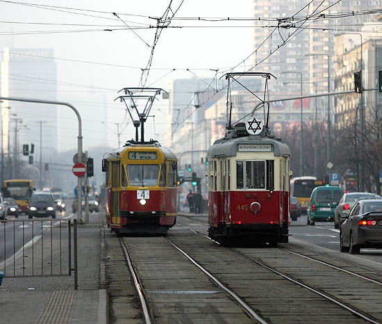 Warszawskie obchody Dnia Pami�ci o Holokau�cie