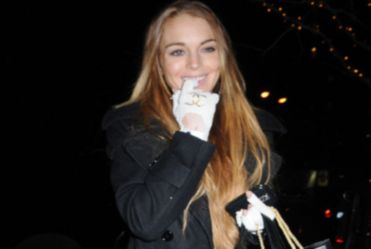 Media zniszczy�y Lindsay Lohan