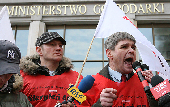"Nie b�dziemy p�aci� za wasz kryzys" - zdj�cia z protestu