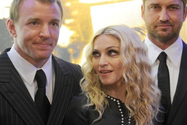 Guy Ritchie ma now� dziewczyn�!