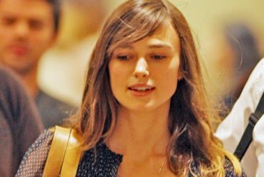 Keira woli czyta�, ni� imprezowa�