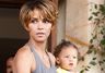 Halle Berry ma brzuszek FOTO
