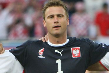 Boruc przedstawi� narzeczon� rodzinie!