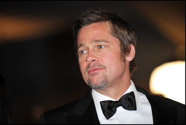 Brad Pitt chroni dzieci przed wojn�