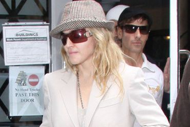 Madonna mo�e adoptowa�!