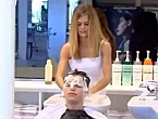 Nierozgarnięta fryzjerka