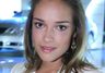 Alicja zostanie samotn� matk�?