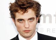 Pattinson nie radzi sobie ze s�aw�!