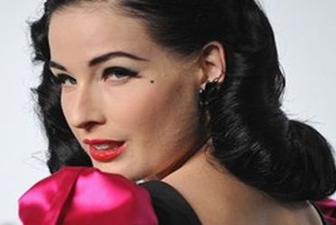 Jak uwodzi Dita Von Teese?