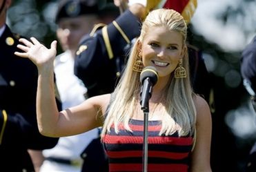 Jessica Simpson poszuka mi�o�ci w sieci