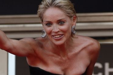 Sharon Stone wierzy w mi�o��