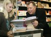 W czterodniowej imprezie uczestniczy�o 480 wystawc�w i 370 autor�w. Po raz pierwszy targom towarzyszy� Festiwal Literatury im. Josepha Conrada. Mottem tegorocznej imprezy by�y s�owa Umberto Eco: 