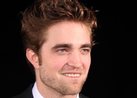 Robert Pattinson m�g�by by� psem