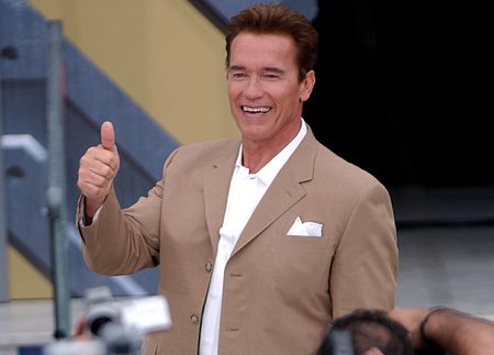 Arnold Schwarzenegger ko�czy z polityk�