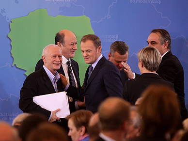 Tusk zaproponuje ograniczenie w�adzy prezydenta?