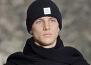 Moncler - faceci na zim�!