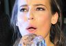 Mucha wyta�czy�a sobie karier�?