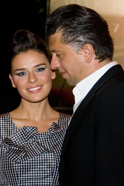 Natasza Urba�ska, Janusz J�zefowicz