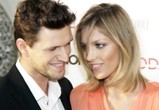 Anja Rubik ze swoim facetem!