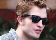 Pattinson najlepiej ubranym facetem