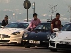 Hong Kong: Moda na drogie auta