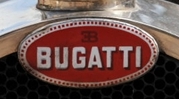 Bugatti wy�owione z jeziora w�druje pod m�otek