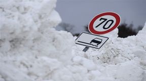 Niespotykane fale mrozu atakuj� �wiat