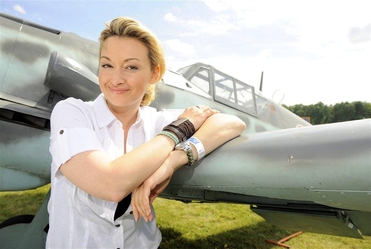 Wojciechowska wyje�d�a do Nowej Gwinei