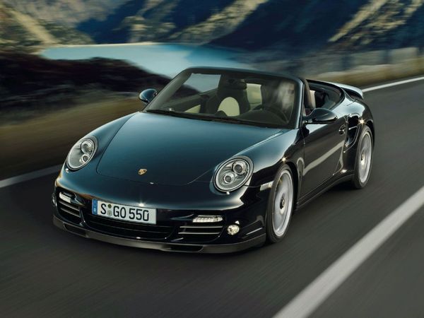 Porsche 911 Turbo S
