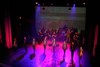Beltaine & Comhlan Celtic Motion Project - to niezwyk�e zderzenie irlandzkiej i breto�skiej muzyki oraz irlandzkiego ta�ca na �ywo. Ca�o�� oparta jest na tradycyjnej muzyce celtyckiej ubranej jednak we wsp�czesne brzmienia i aran�acje.

Tradycja, nowoczesne brzmienia, efektowny taniec na �ywo, instrumenty charakterystyczne zar�wno dla muzyki irlandzkiej, breto�skiej ale tak�e co ciekawe - hiszpa�skiej i indyjskiej - to mieszanka, kt�ra tworzy wyj�tkowe i niezapomniane widowisko.
www.celticmotionproject.pl 
