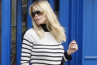 Claudia Schiffer pokazuje brzuszek - FOTO