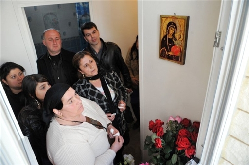 "P�acz�ca" ikona poruszy�a t�umy