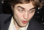 Pattinson teraz chce by� piosenkarzem!