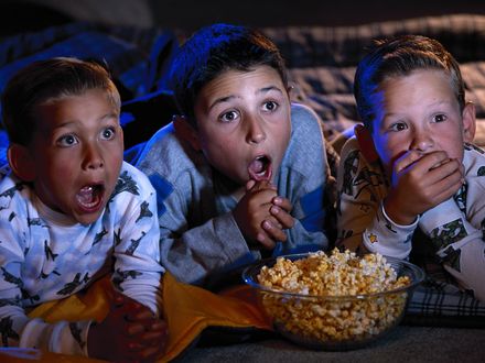 Dziecko pr�buje alkoholu? To wina film�w!