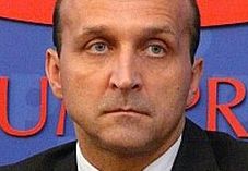 Ksi�dz pot�pia Marcinkiewicza!
