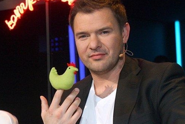Karolak po�wi�ci� si� dla c�rki. Jak?