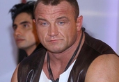 Pudzian stroi fochy