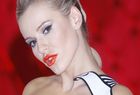 Gwiazdy trac� maj�tek