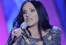 Kayah ca�a w agrafkach
